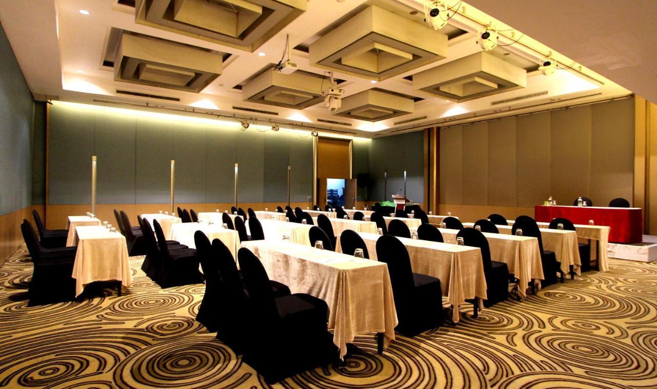 The Leisure Hotel Bang Bo Luaran gambar